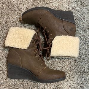 UGG Waterproof Zea Wedges